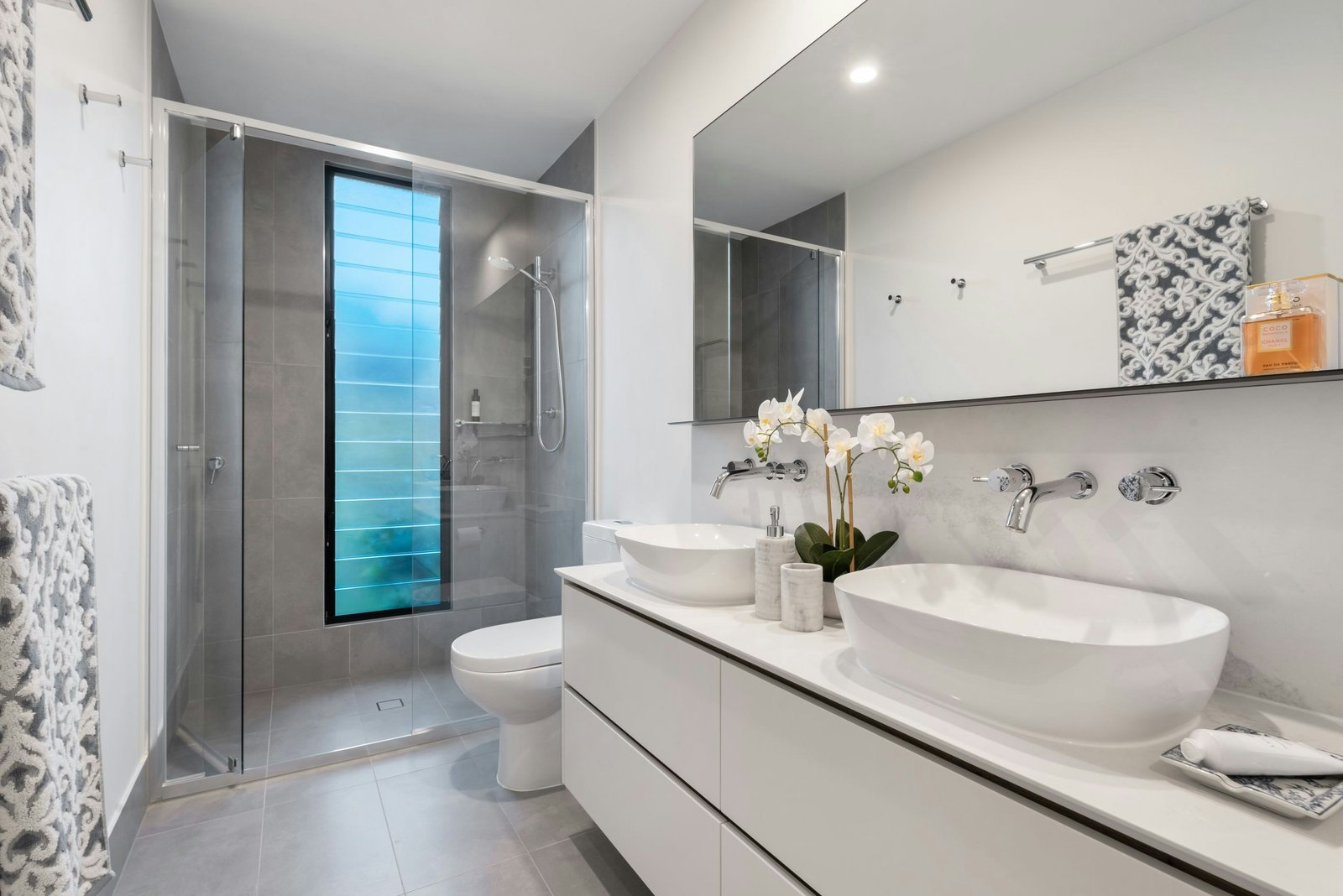 Small bathroom remodel Marietta GA